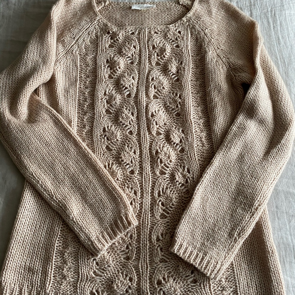 🎉End of Season Sale🎉Sugarlips tan sweater